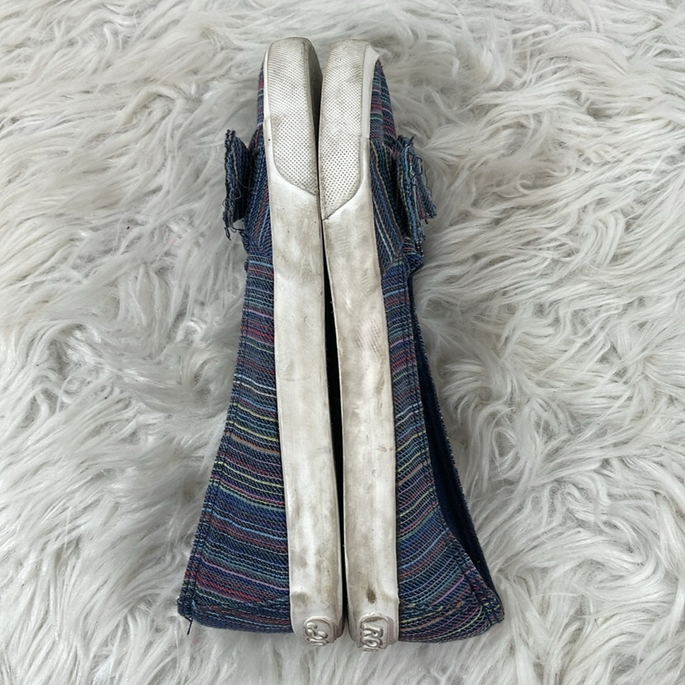 ROCKET DOG Clarita Blue with Multicolor Stripes Slip On Women’s Size 8 - Picture 6 of 8